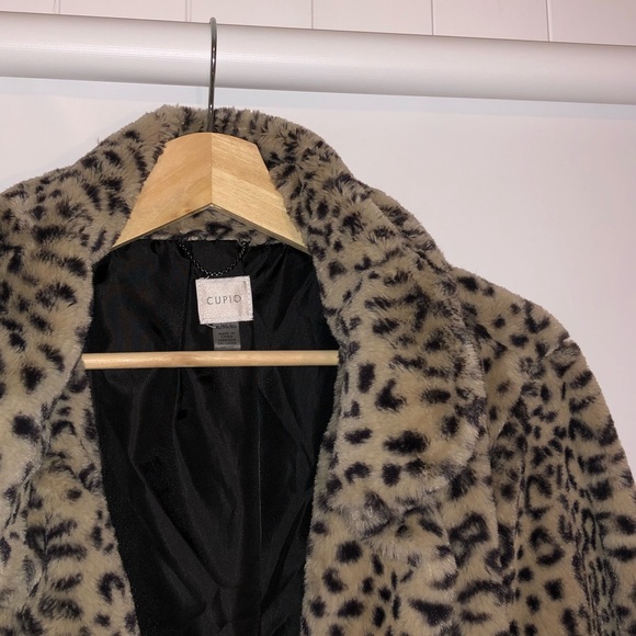 Leopard coat - Picture 2 of 2